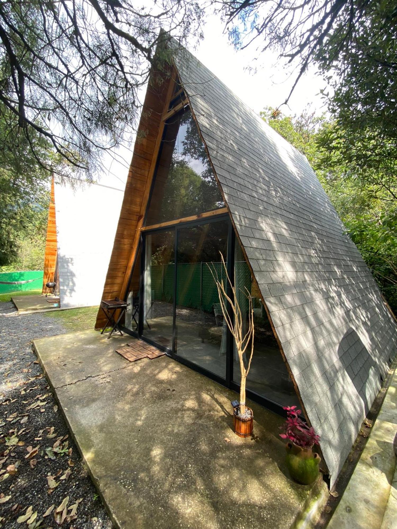 Cabanas Alpina, Romantica Y Acogedora A 10 Minutos Del Centro Tepoztlán Exterior photo